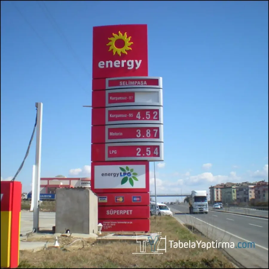 Energy ve Q Plus Akaryakıt İstasyonları Totem Tabela Projesi