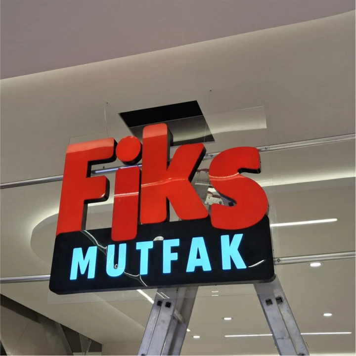 Reklam Tabela – İşletmeler İçin Profesyonel Reklam Tabelası Üretimi